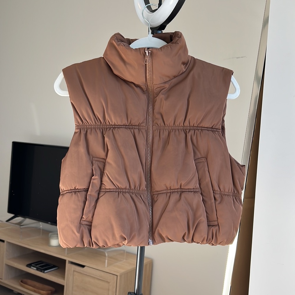 H&M Crop Vest